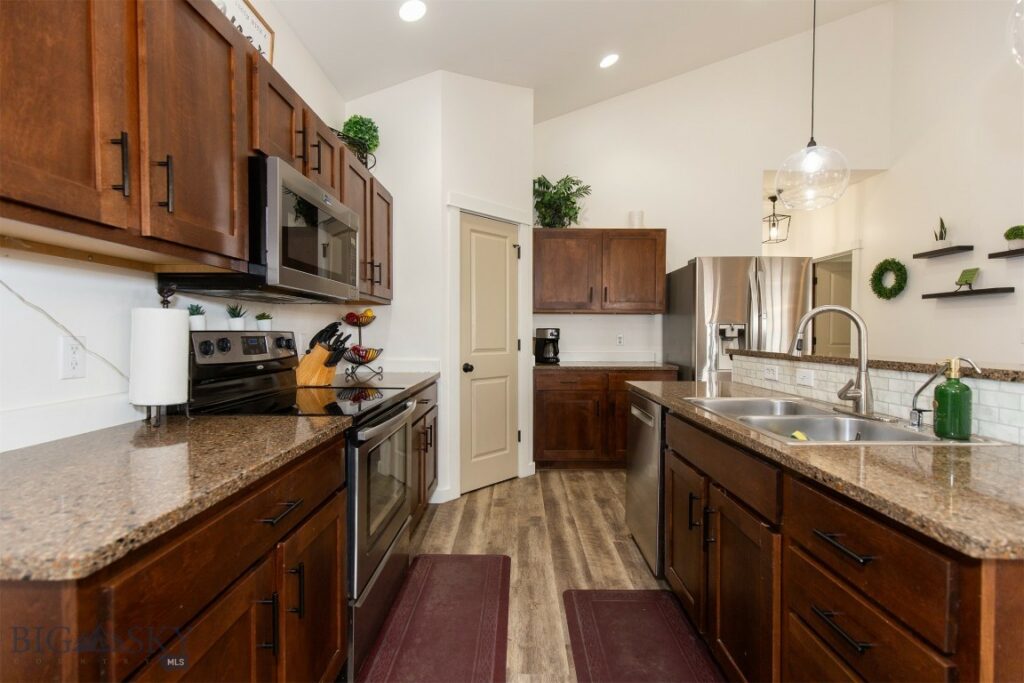 136 Shelter Grove Circle