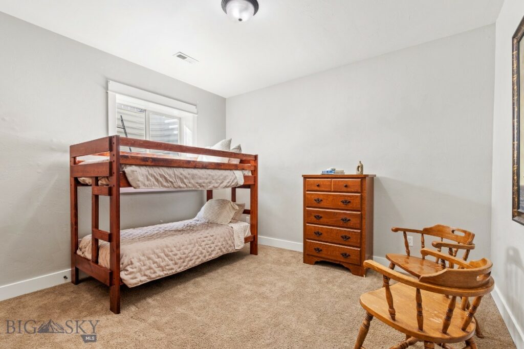 137 Pattee Trail