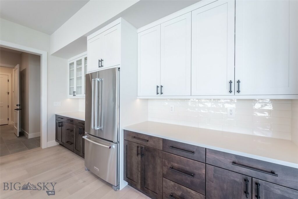 138 Creekbank Loop