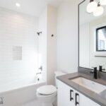 138 Creekbank Loop