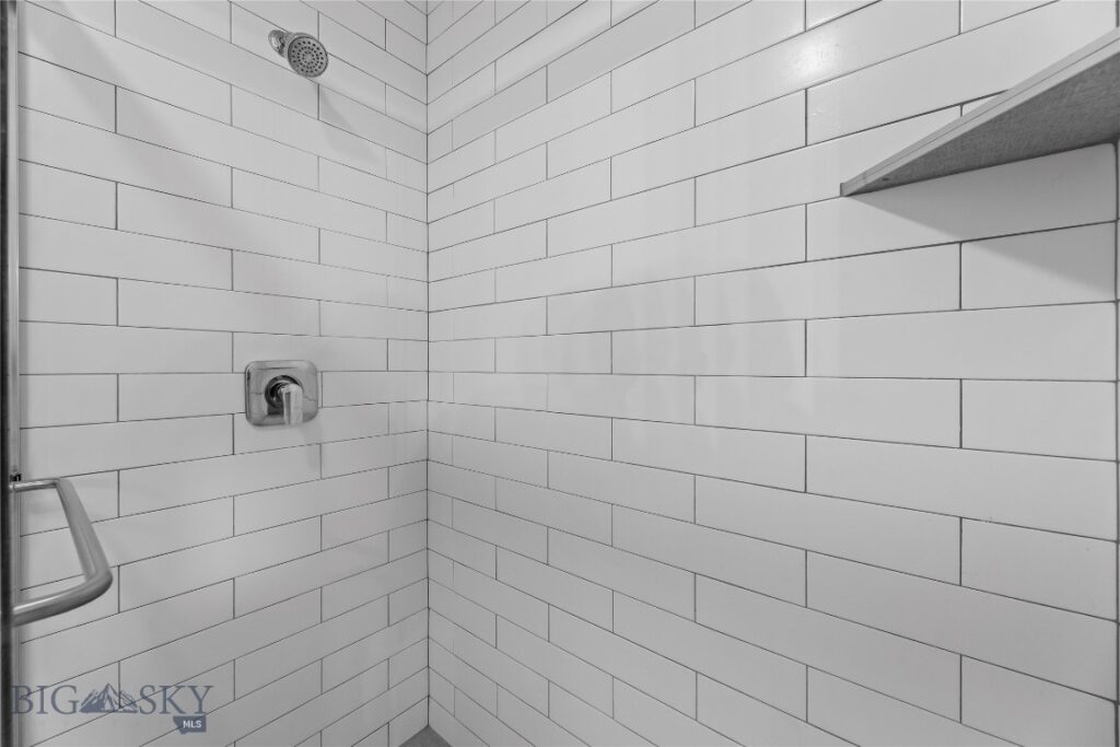 Bozeman MT 59715 - 16