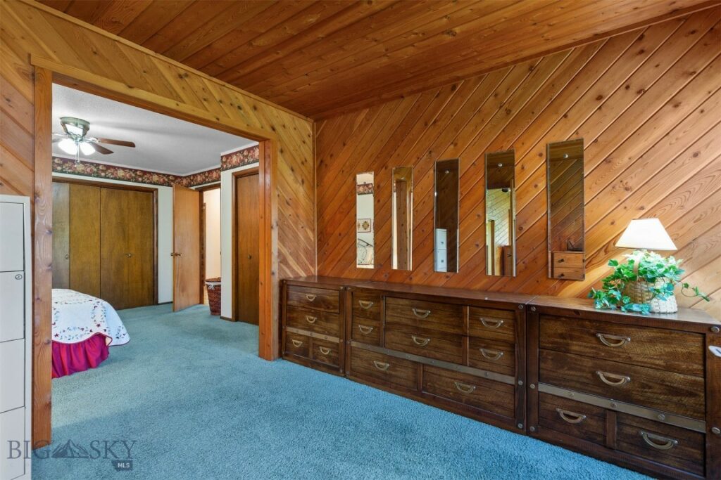 1385 Baldy Mountain Lane