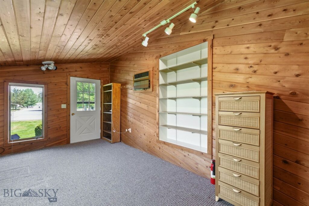 1385 Baldy Mountain Lane