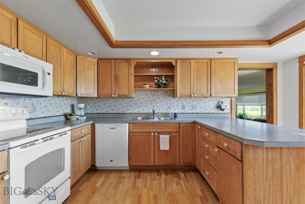 1385 Baldy Mountain Lane