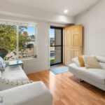 14 Bow Perch Lane