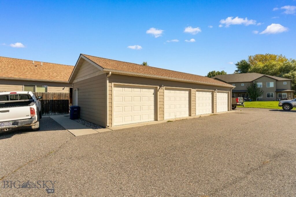 14 Bow Perch Lane