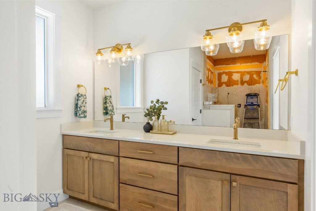 14 Delano Drive