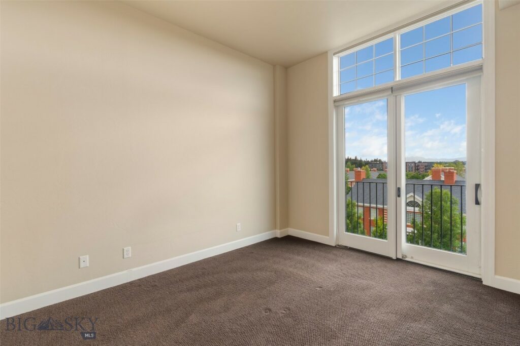 140 Village Crossing