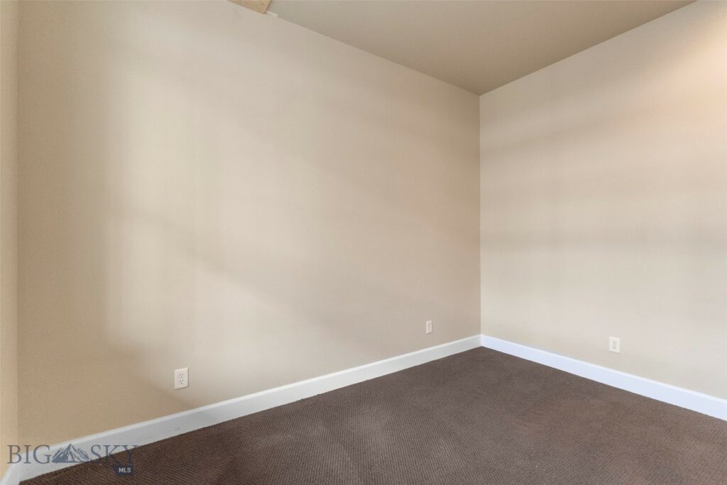 140 Village Crossing