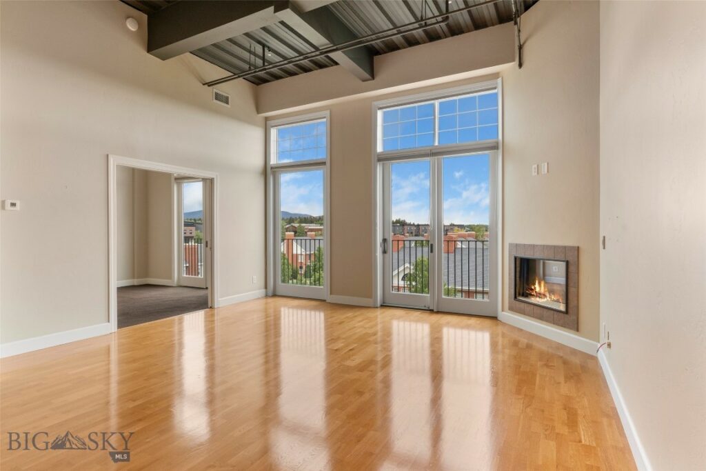 140 Village Crossing