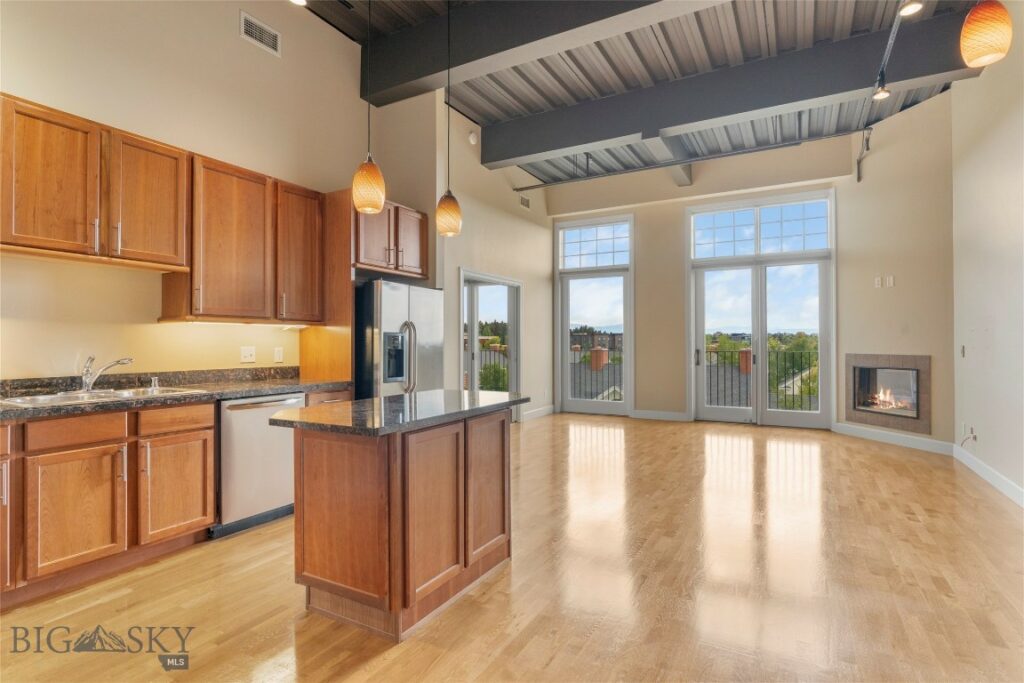 140 Village Crossing