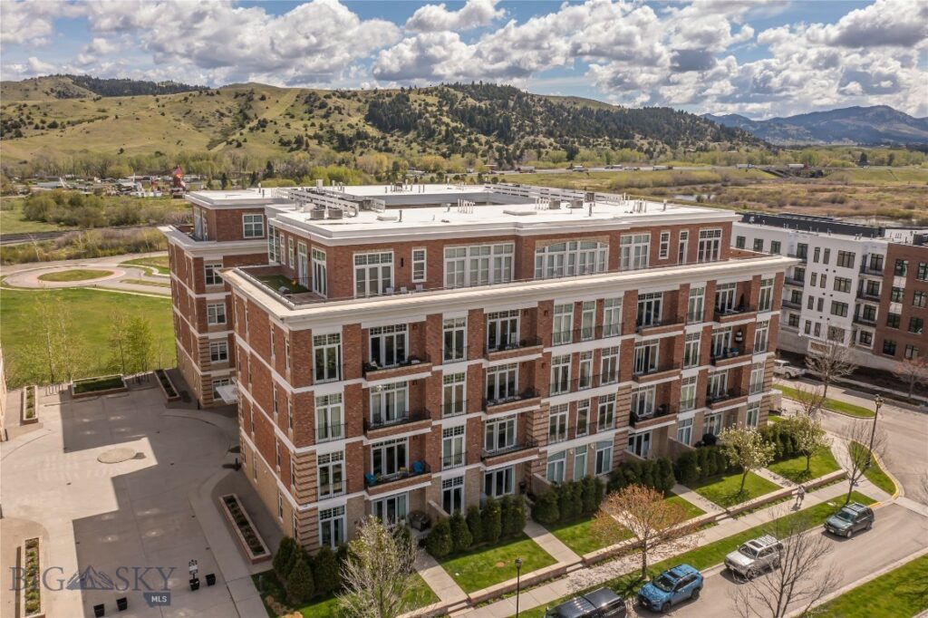 140 Village Crossing Way