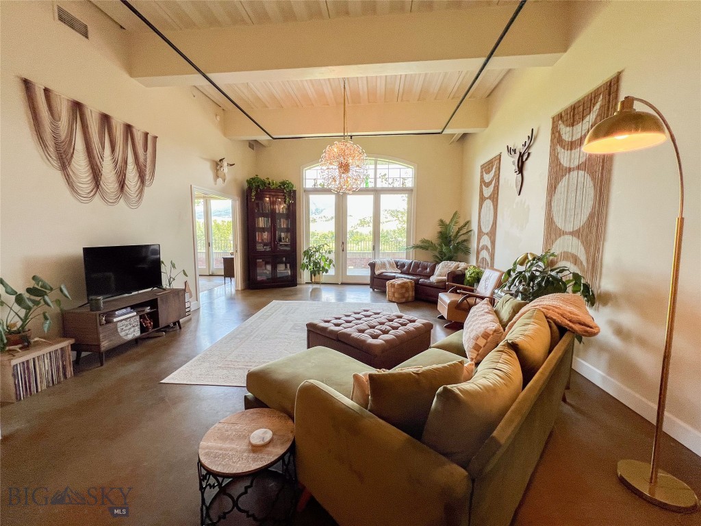 140 Village Crossing Way