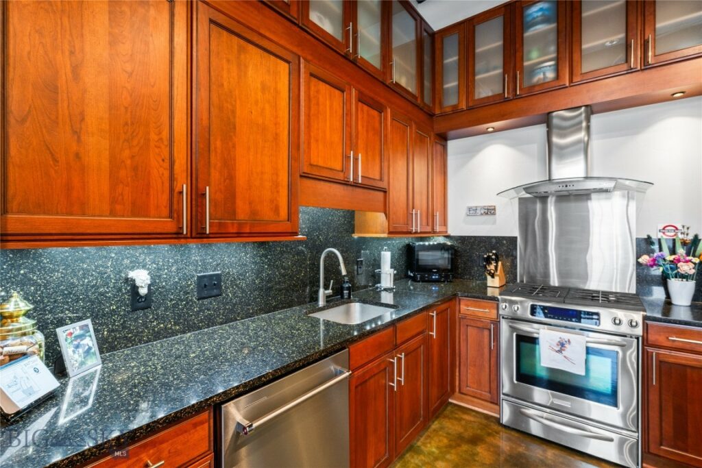 140 Village Crossing Way