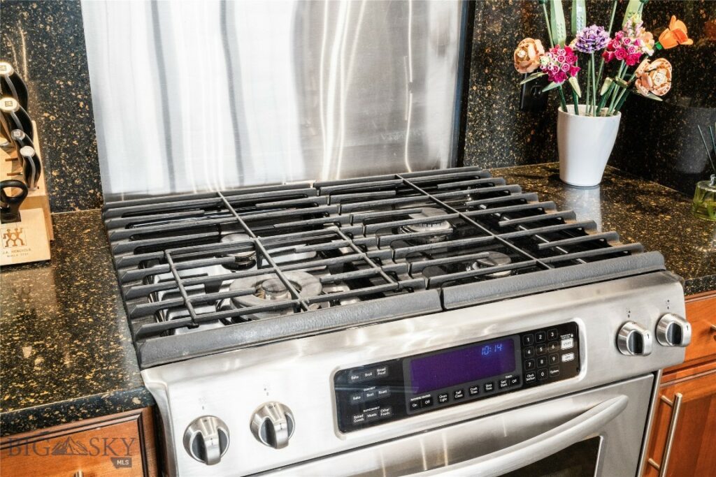 Bozeman MT 59715 - 8