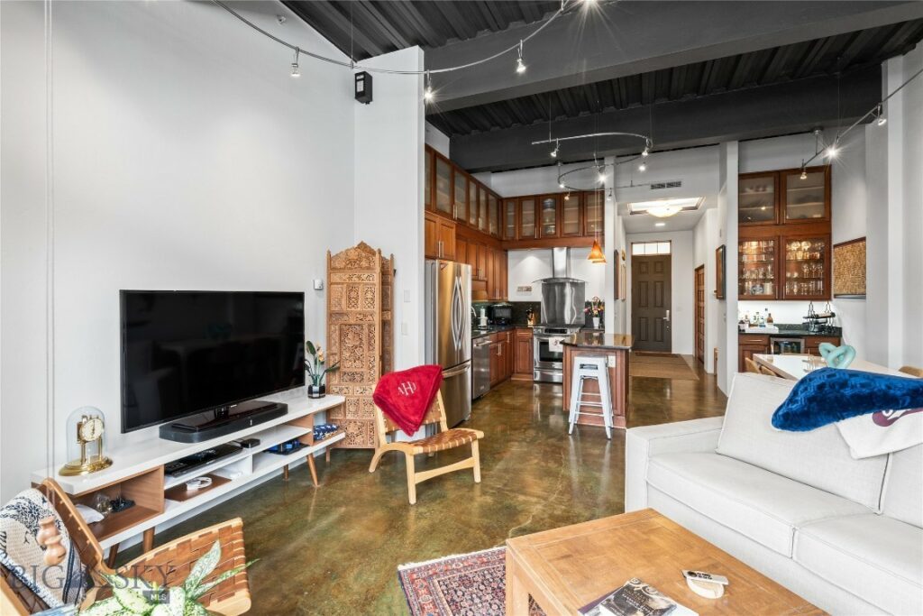 140 Village Crossing Way