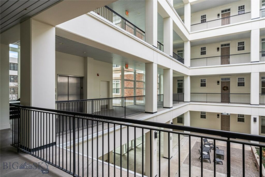 140 Village Crossing Way