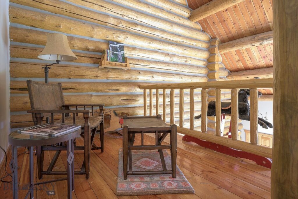 14200 Flaming Arrow Road