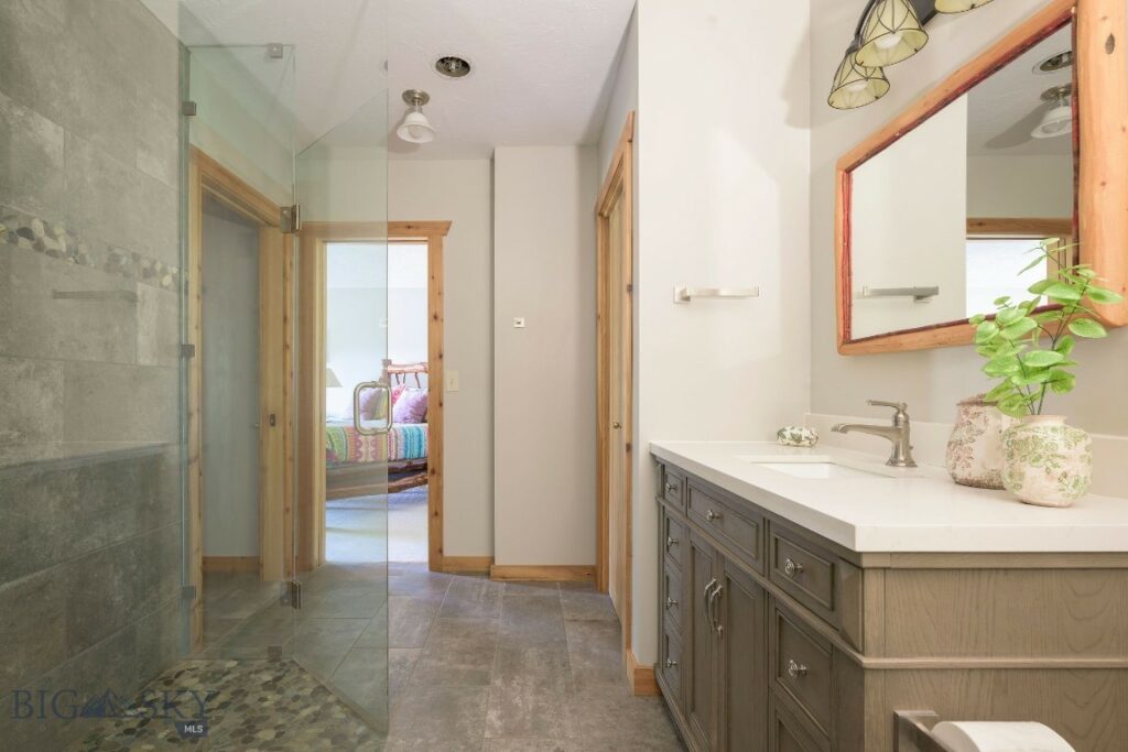 14200 Flaming Arrow Road