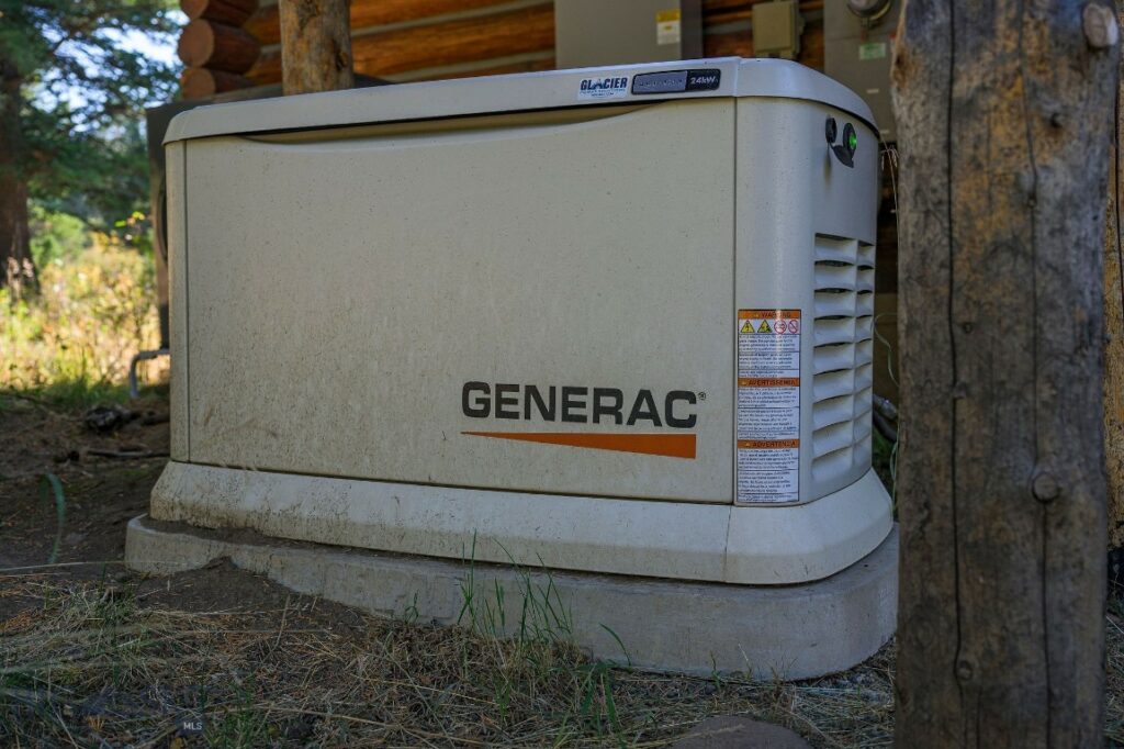 14200 Flaming Arrow Road