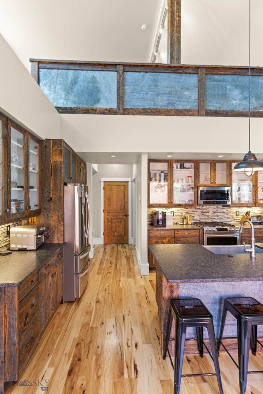 Bozeman MT 59715 - 16