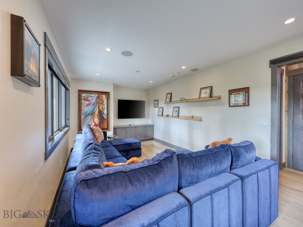 Big Sky MT 59716 - 7