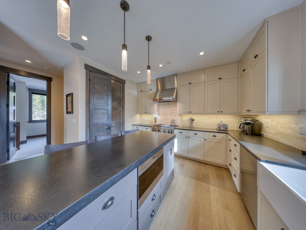 Big Sky MT 59716 - 5