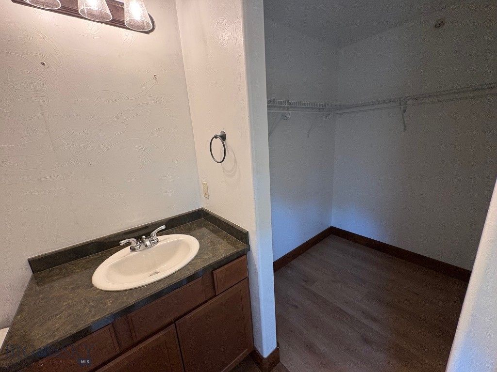 146 Talon Way