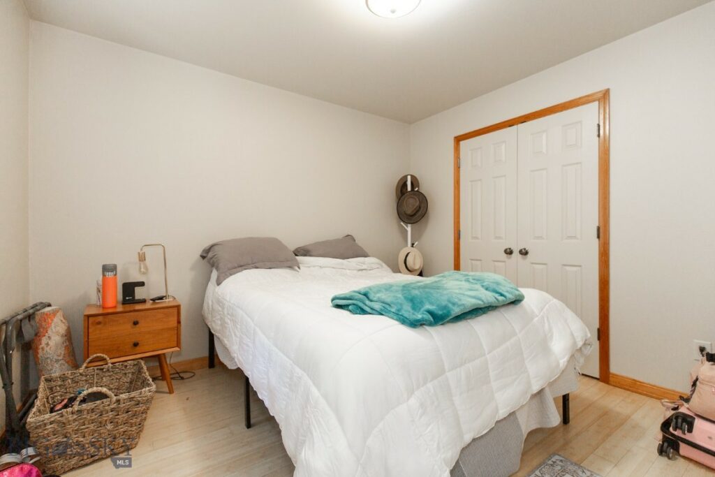 Bozeman MT 59715 - 8