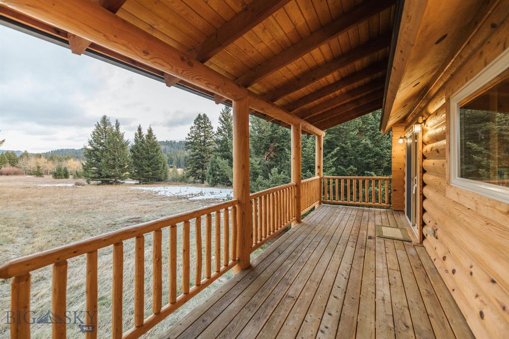 14650 Brackett Creek Road, Bozeman, Montana