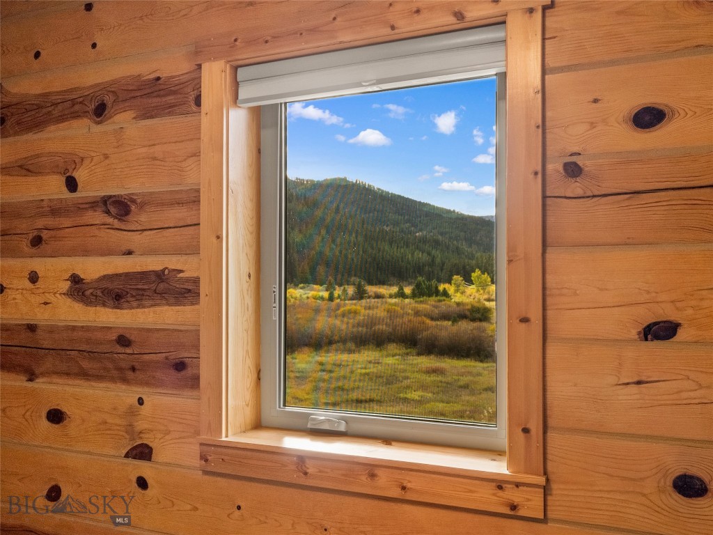 14650 Brackett Creek Road