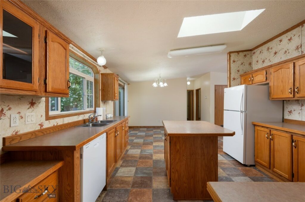 Belgrade MT 59714 - 5