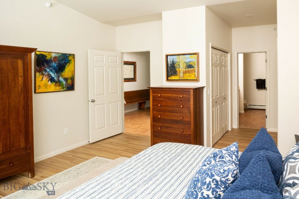 Big Sky MT 59716 - 8