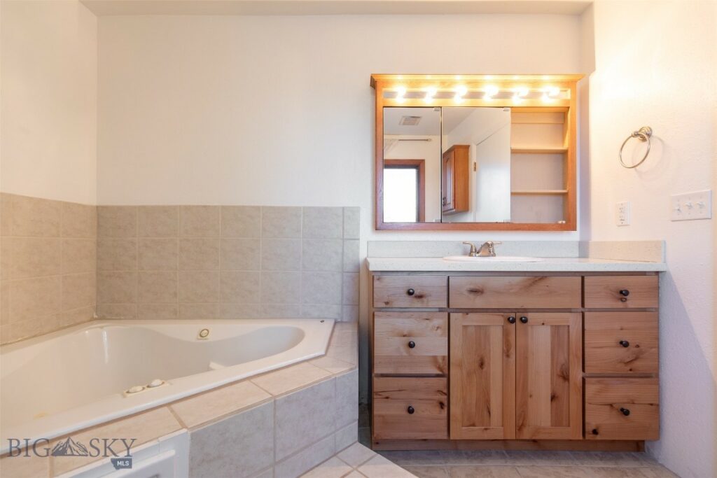 Bozeman MT 59718 - 13