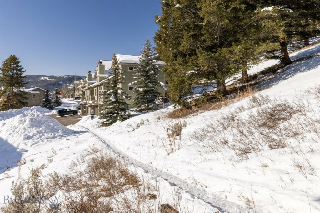 15 Spotted Fawn Court