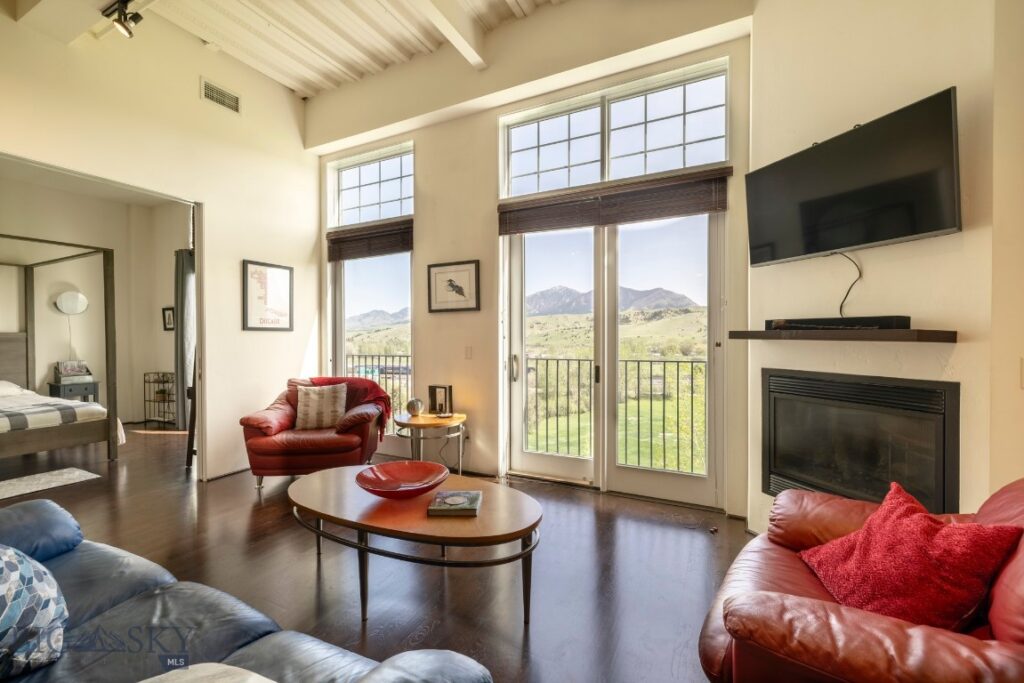 150 Village Crossing Way