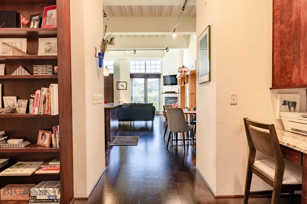 150 Village Crossing Way