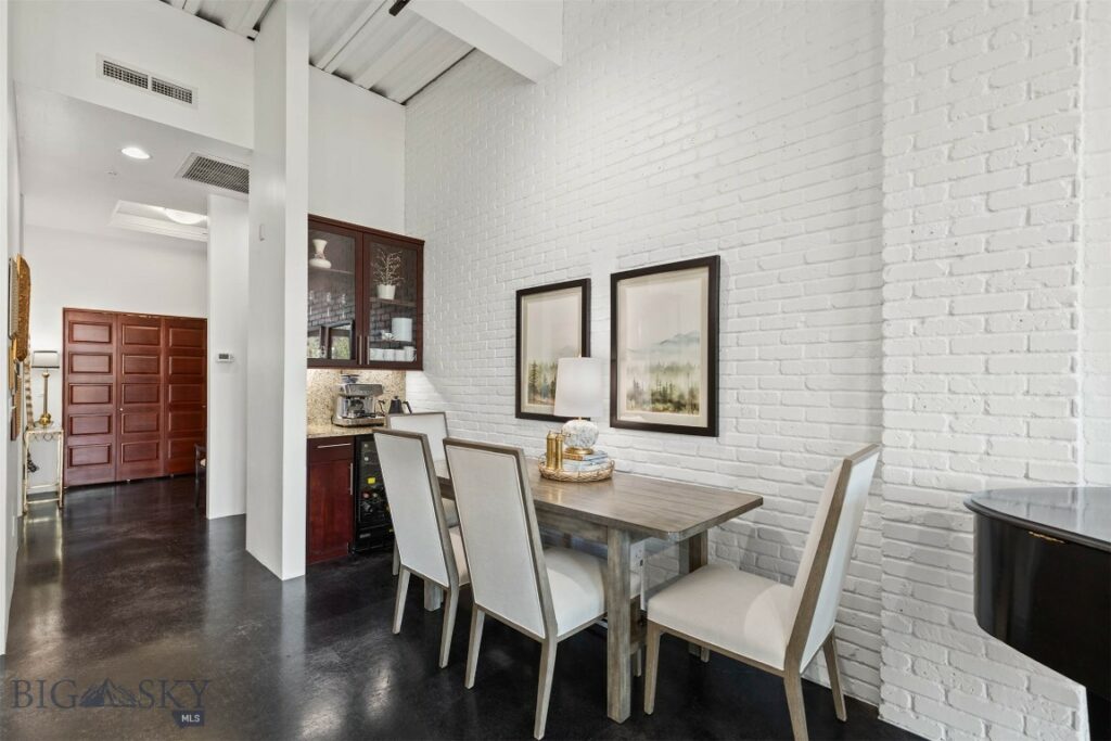 150 Village Crossing Way