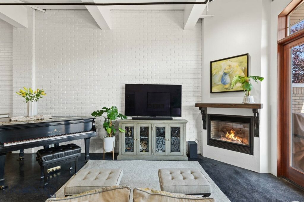 150 Village Crossing Way