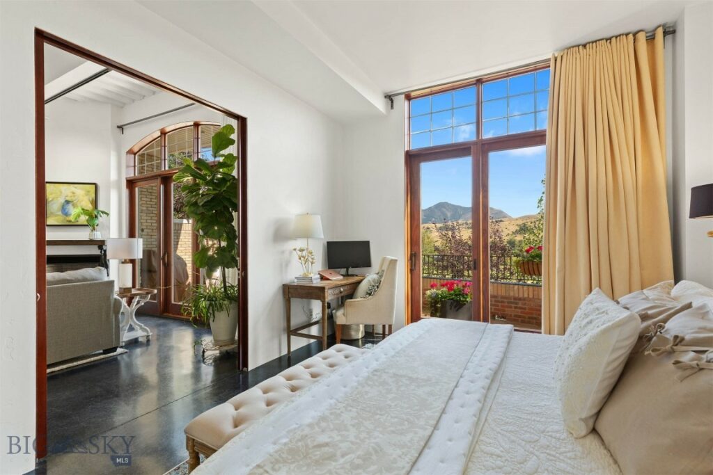 150 Village Crossing Way