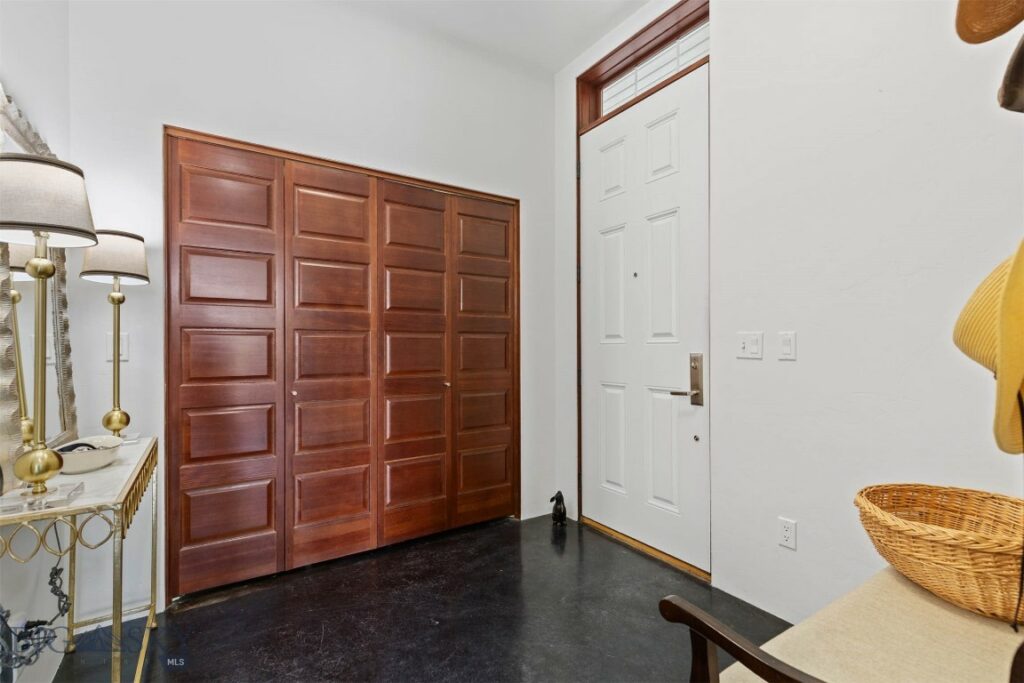 150 Village Crossing Way