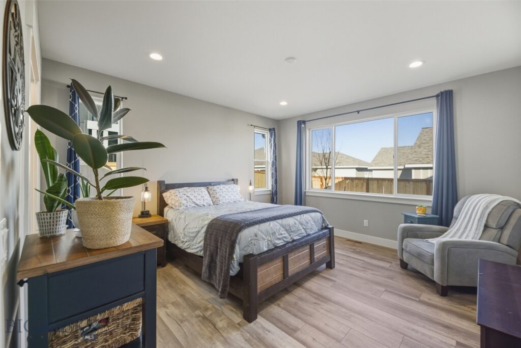 1501 Wyatt Earp Court