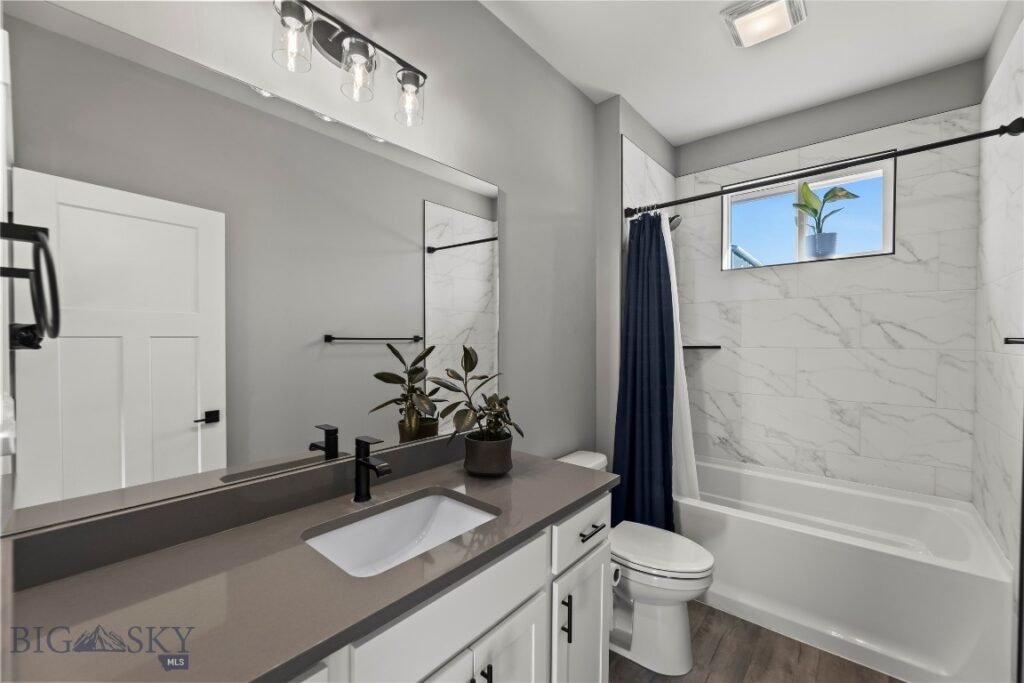 1501 Wyatt Earp Court