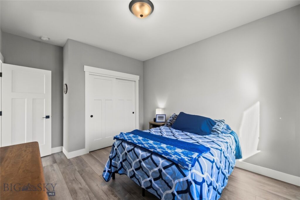 1501 Wyatt Earp Court