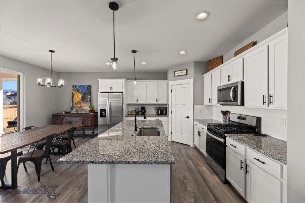 1501 Wyatt Earp Court