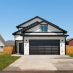 1505 Pistolero Way