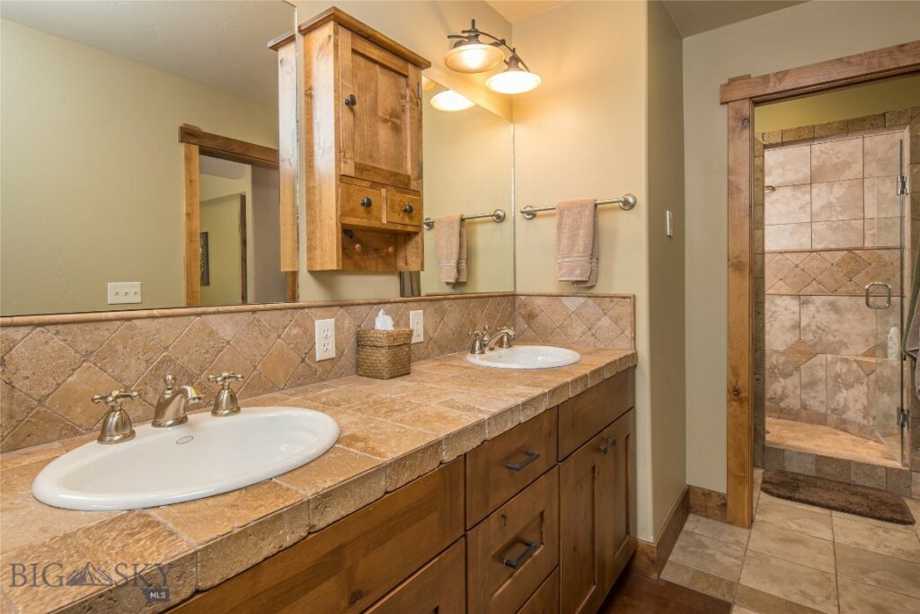 Big Sky MT 59716 - 19