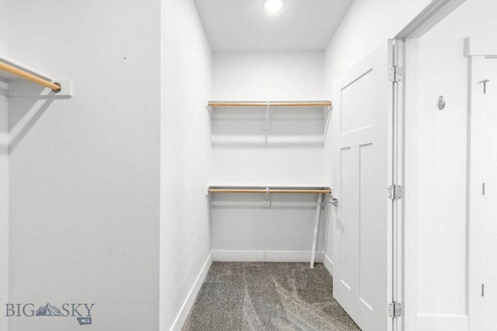 1511 Masterson