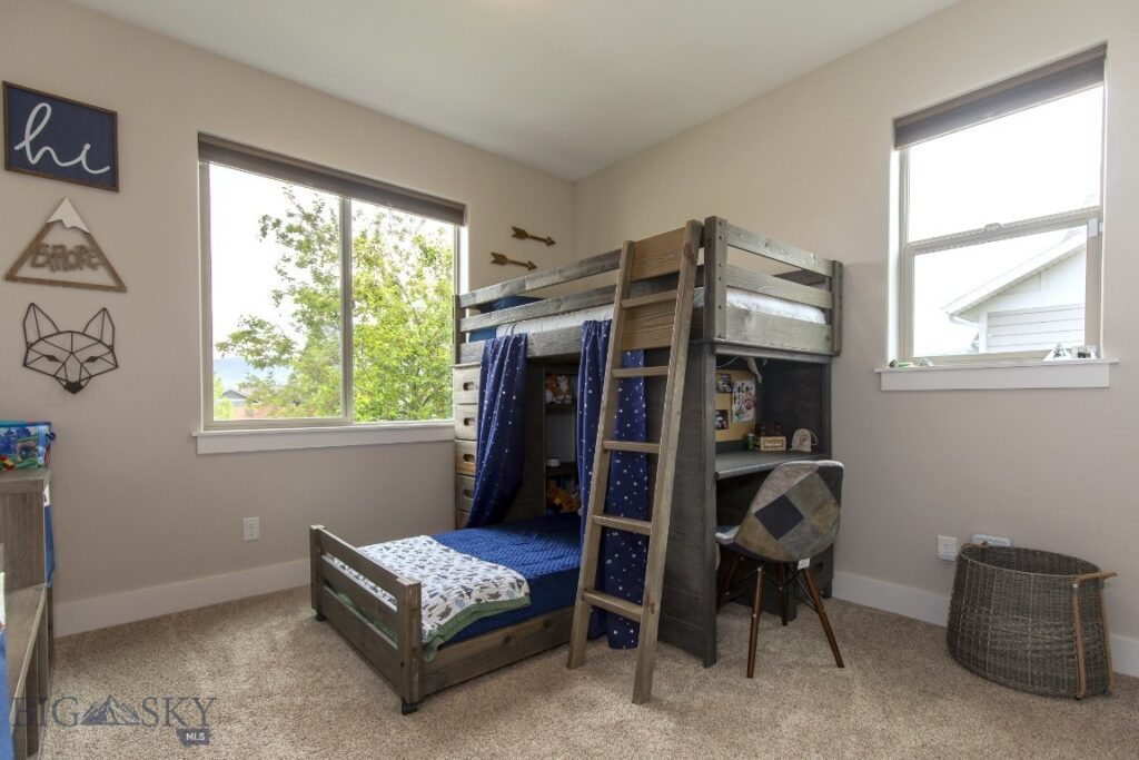 1511 Powers Boulevard