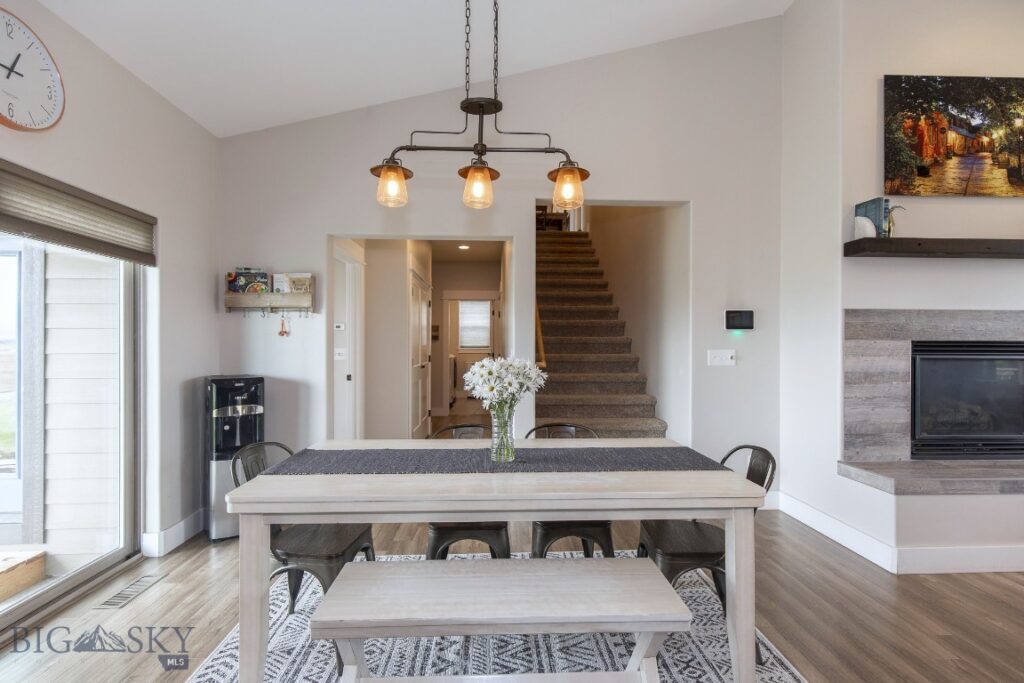 1511 Powers Boulevard